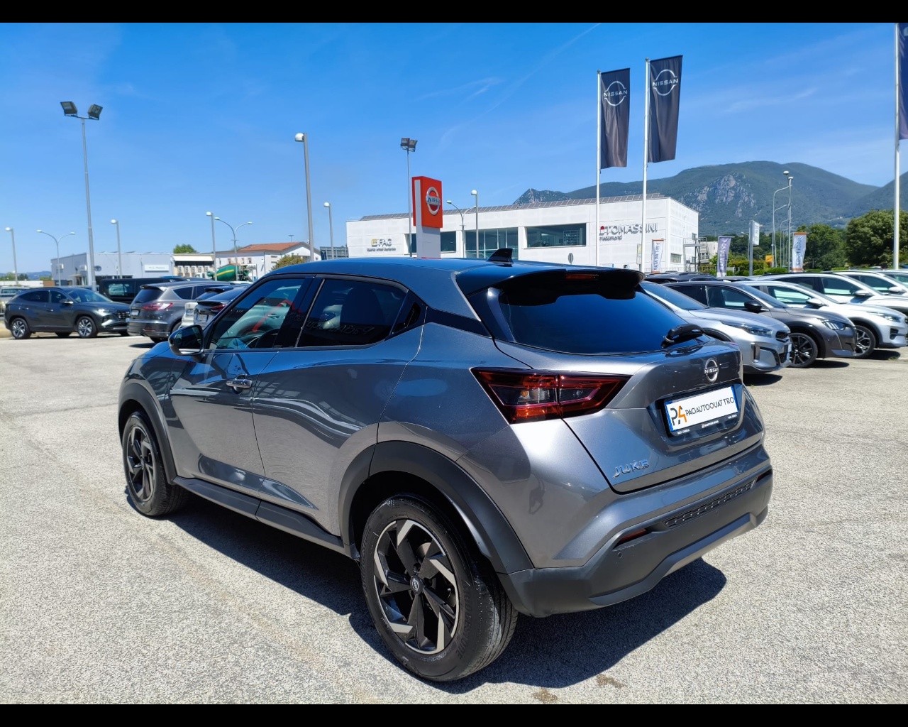 Foto NISSAN Juke 1.0 dig-t N-Design 114cv dct