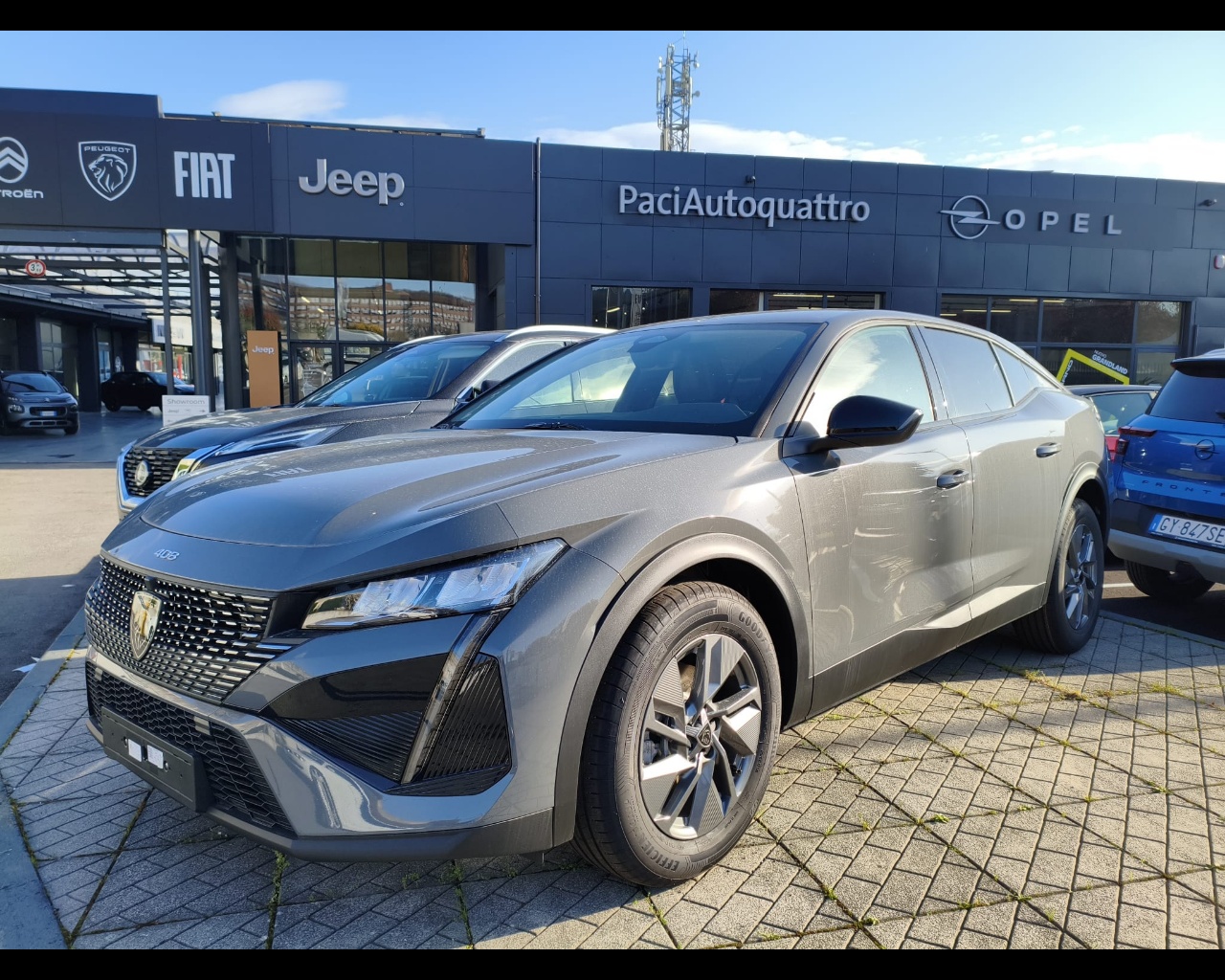 PEUGEOT 408 1.2 hybrid Allure 136cv e-dsc6 Usata