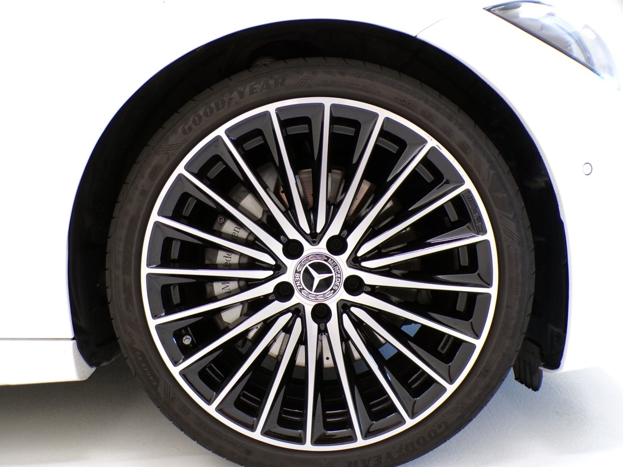 Mercedes Classe C Station Wagon Classe C Station Wagon 220 d Mild hybrid 200cv AMG Line Advanced 4Matic 9G-Tronic - 4