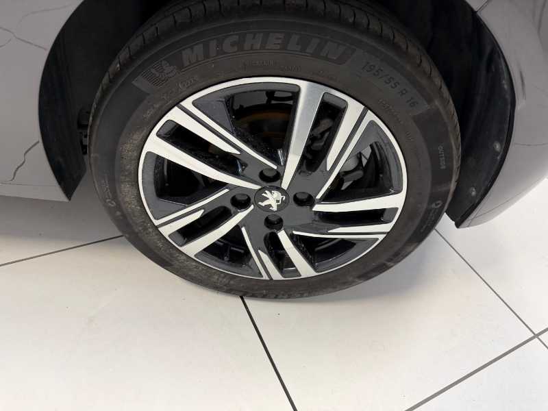 208 Ii 2019 - 208 1.2 Puretech Allure Pack S&s 100cv