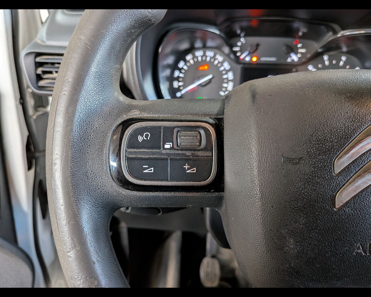 Foto CITROEN Berlingo van M 1.5 bluehdi 75cv S&S Club 3p.ti