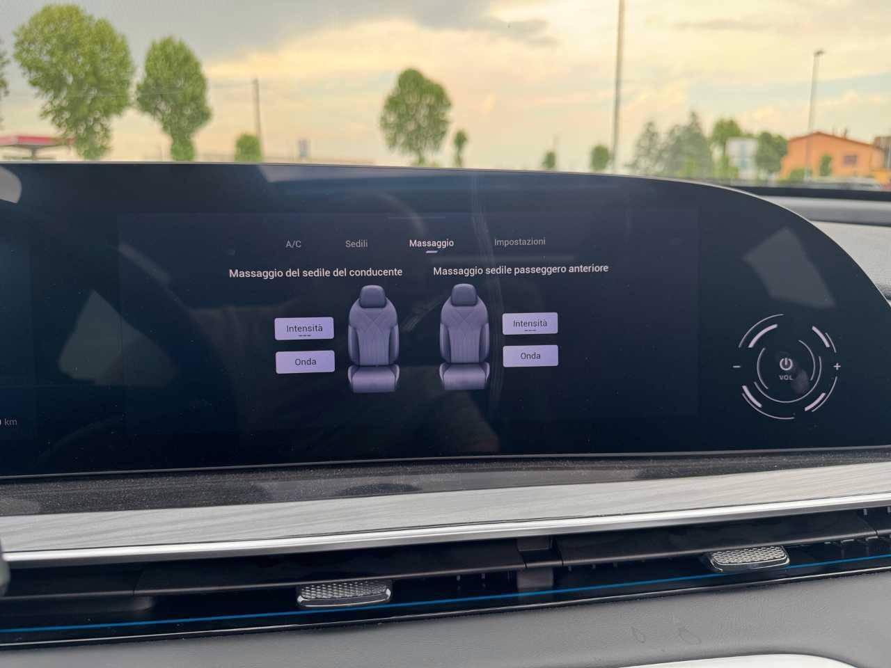 Omoda Omoda 9 Nuovo Ibrido benzina Omoda 9 Modena