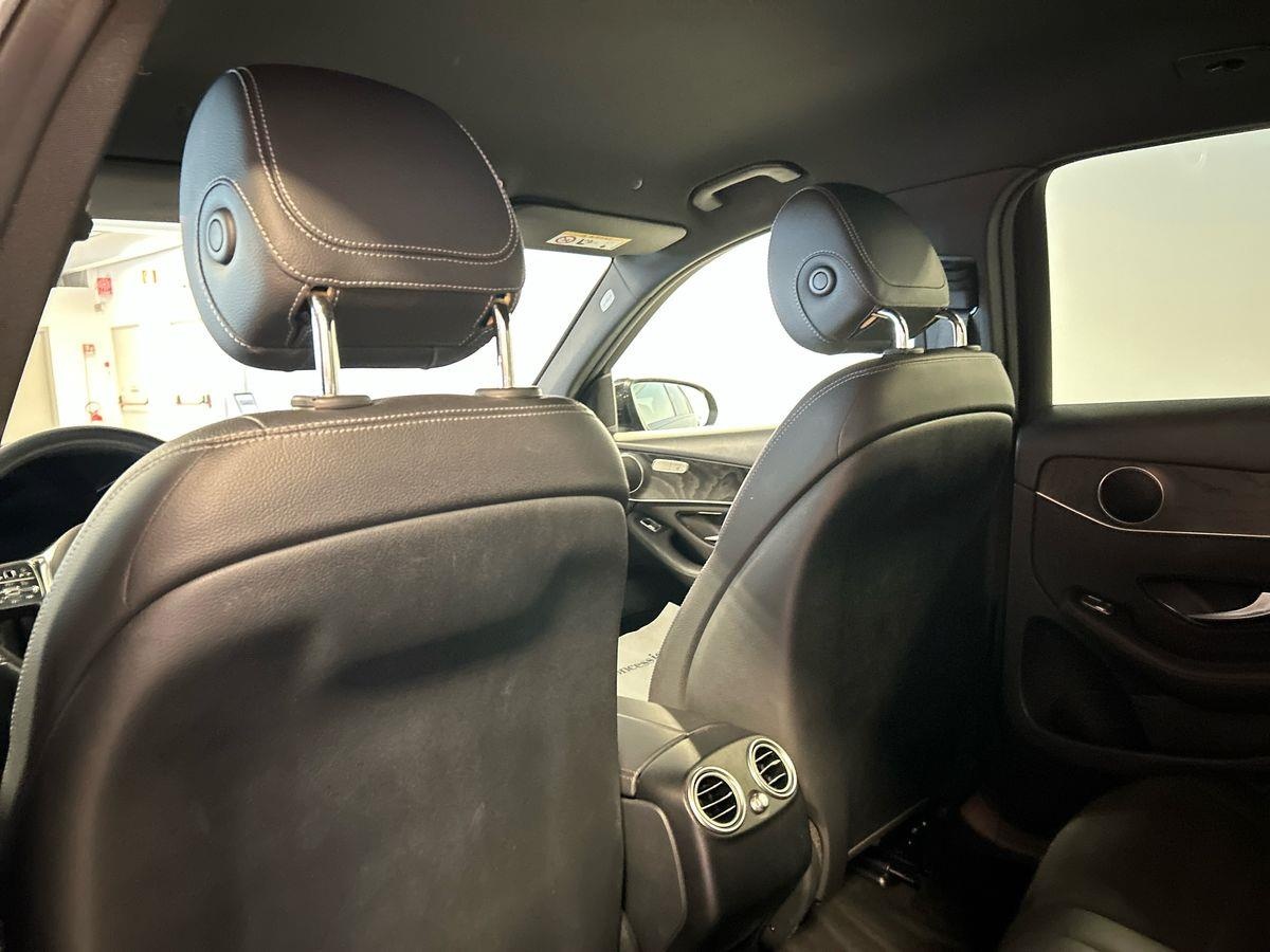 Mercedes GLC GLC SUV 220 D Premium Plus 4Matic 9G-Tronic Plus - 17