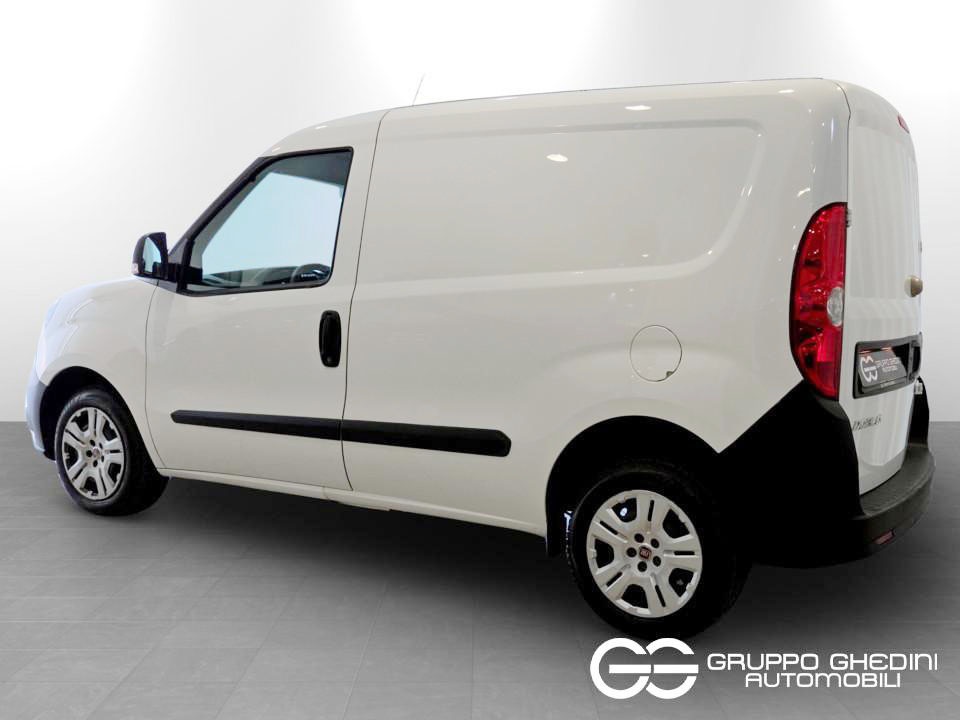 FIAT Doblo cargo 1.6 mjt 105cv CH1 Lounge S&S Diesel usato - 2