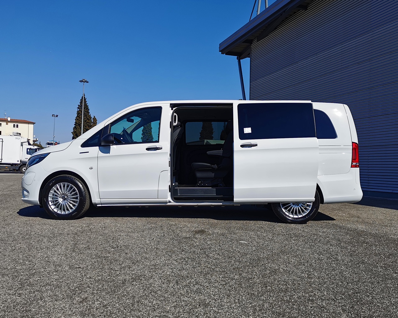 Mercedes eVito eVito Tourer Pro Extralong - 3