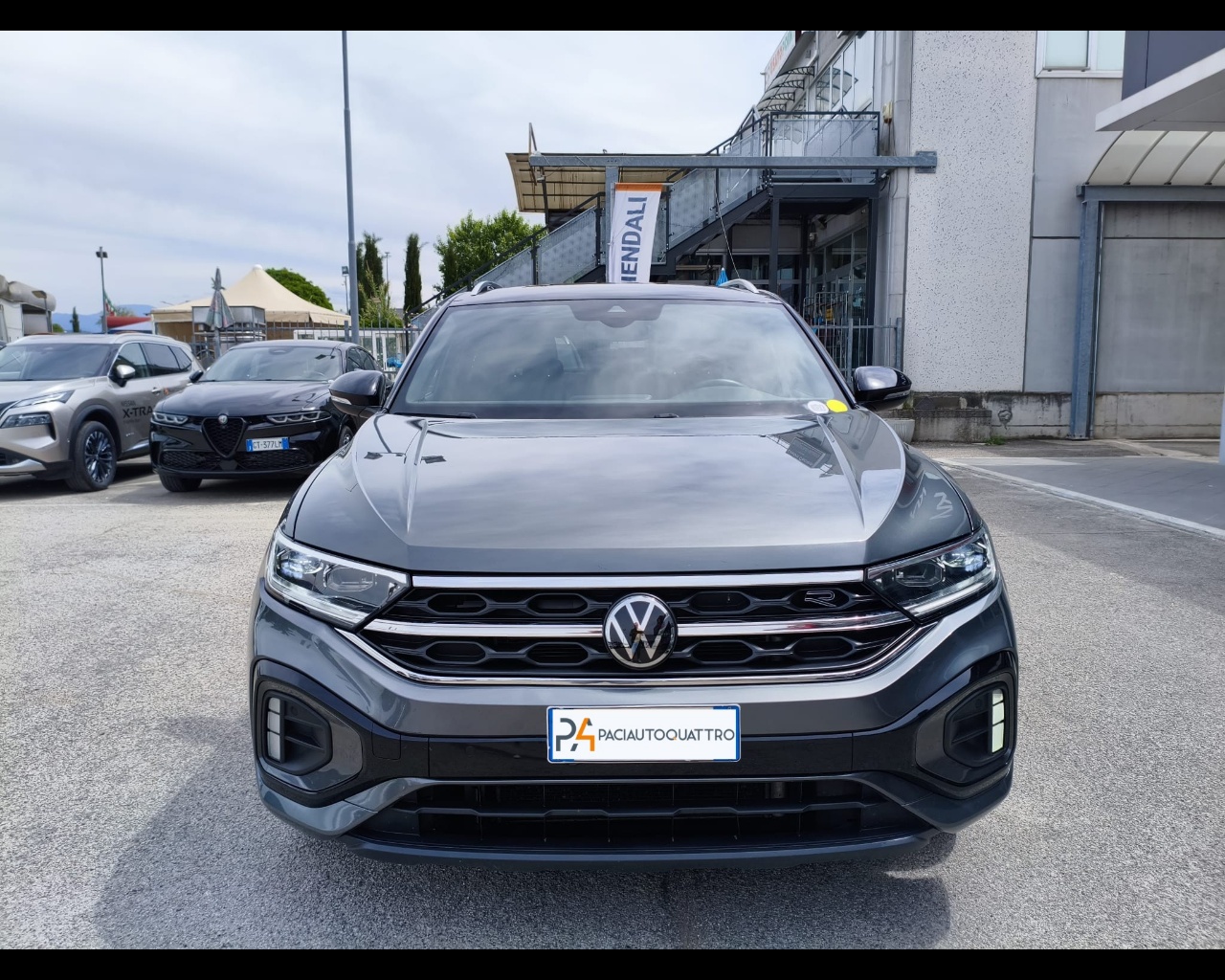 Foto VOLKSWAGEN T-Roc 1.5 tsi R-Line dsg