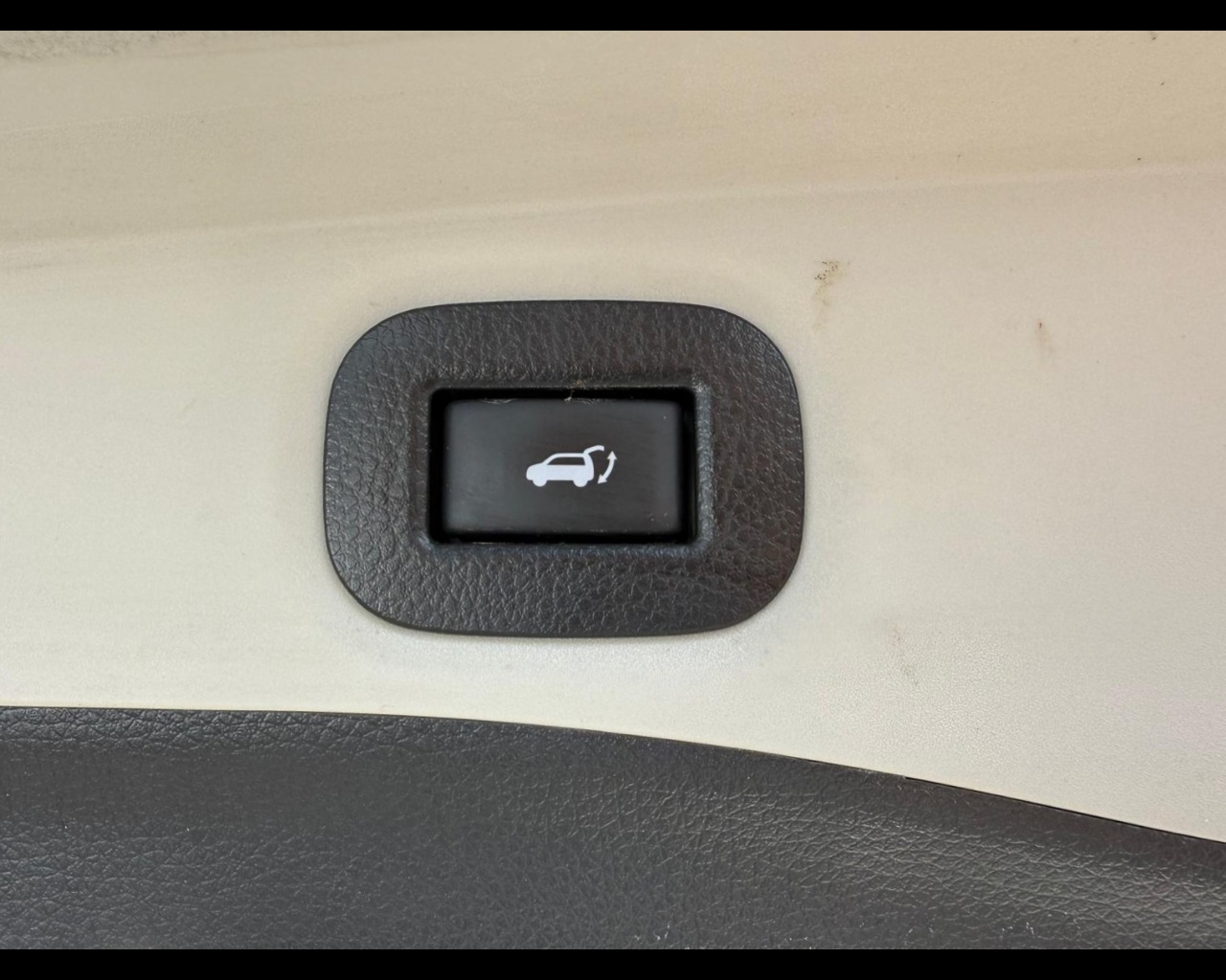 Foto NISSAN X-Trail 1.7 dci N-Connecta 4wd x-tronic my20