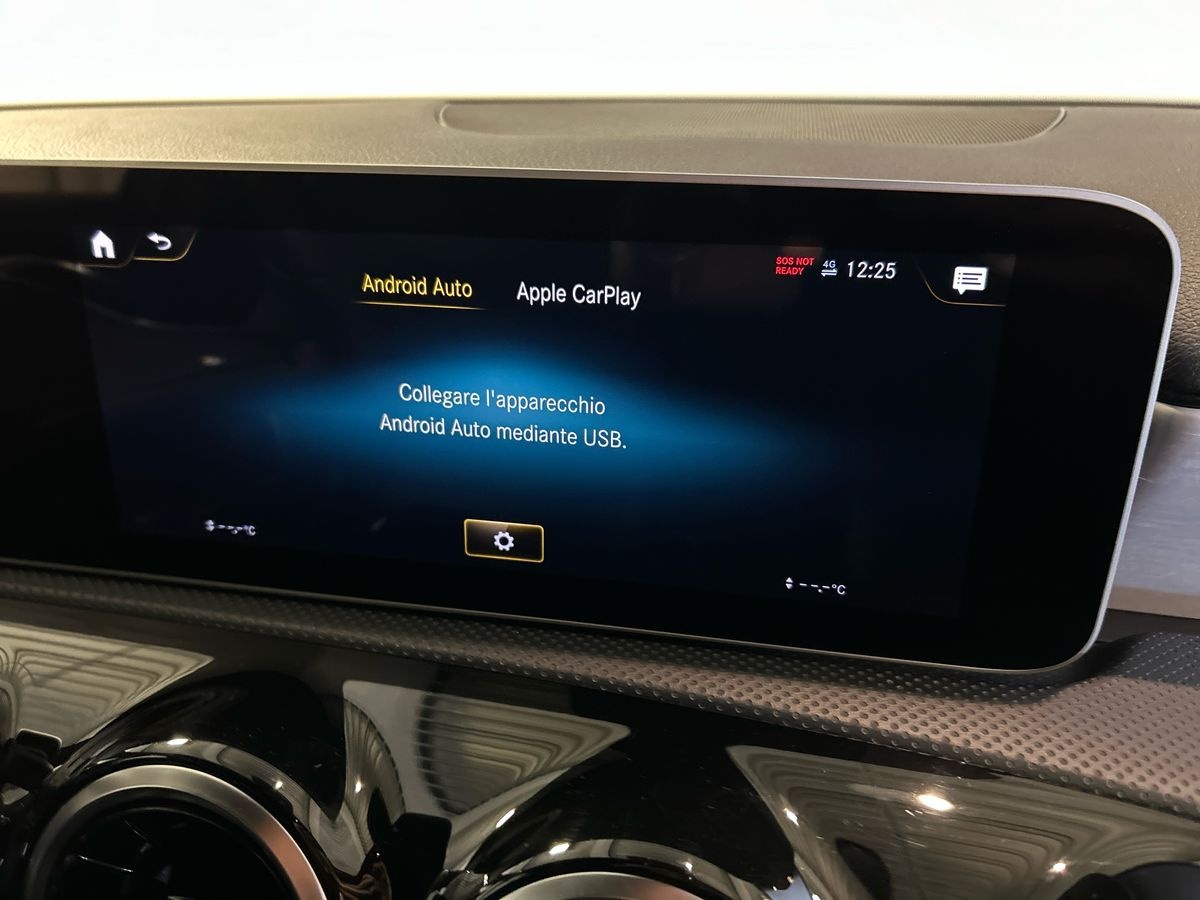 Mercedes Classe A Classe A 180 D Premium 7G-DCT - 12