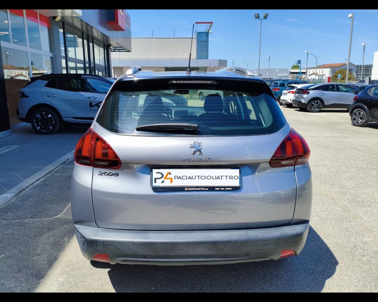 Foto PEUGEOT 2008 1.2 puretech Active s&s 82cv 