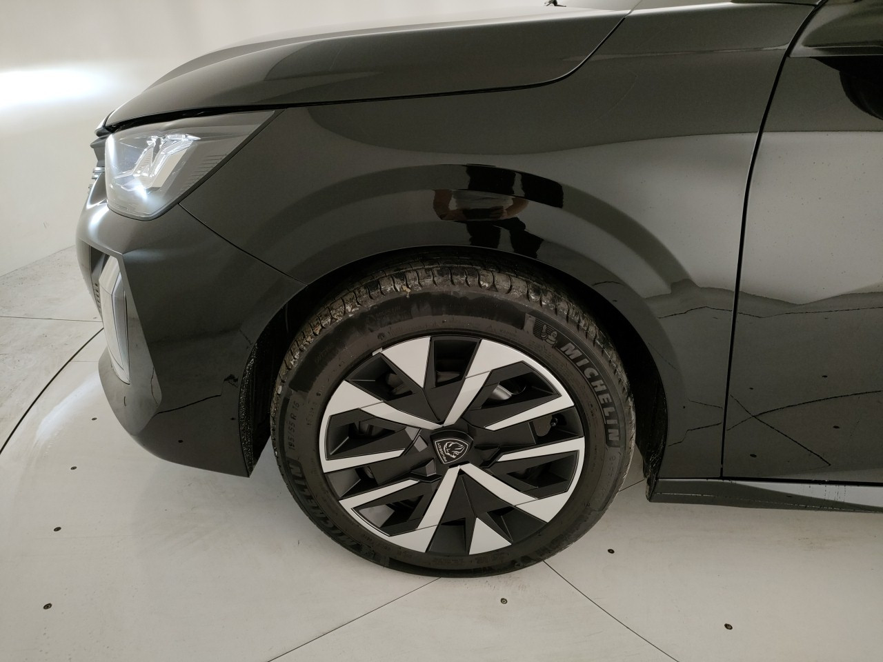 Peugeot 208 Nuovo benzina 208 Porto Mantovano