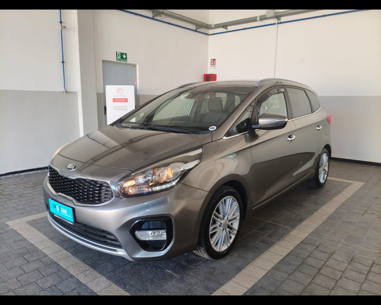 KIA Carens 1.7 crdi Class Techno Pack 115cv 7p.ti Usata