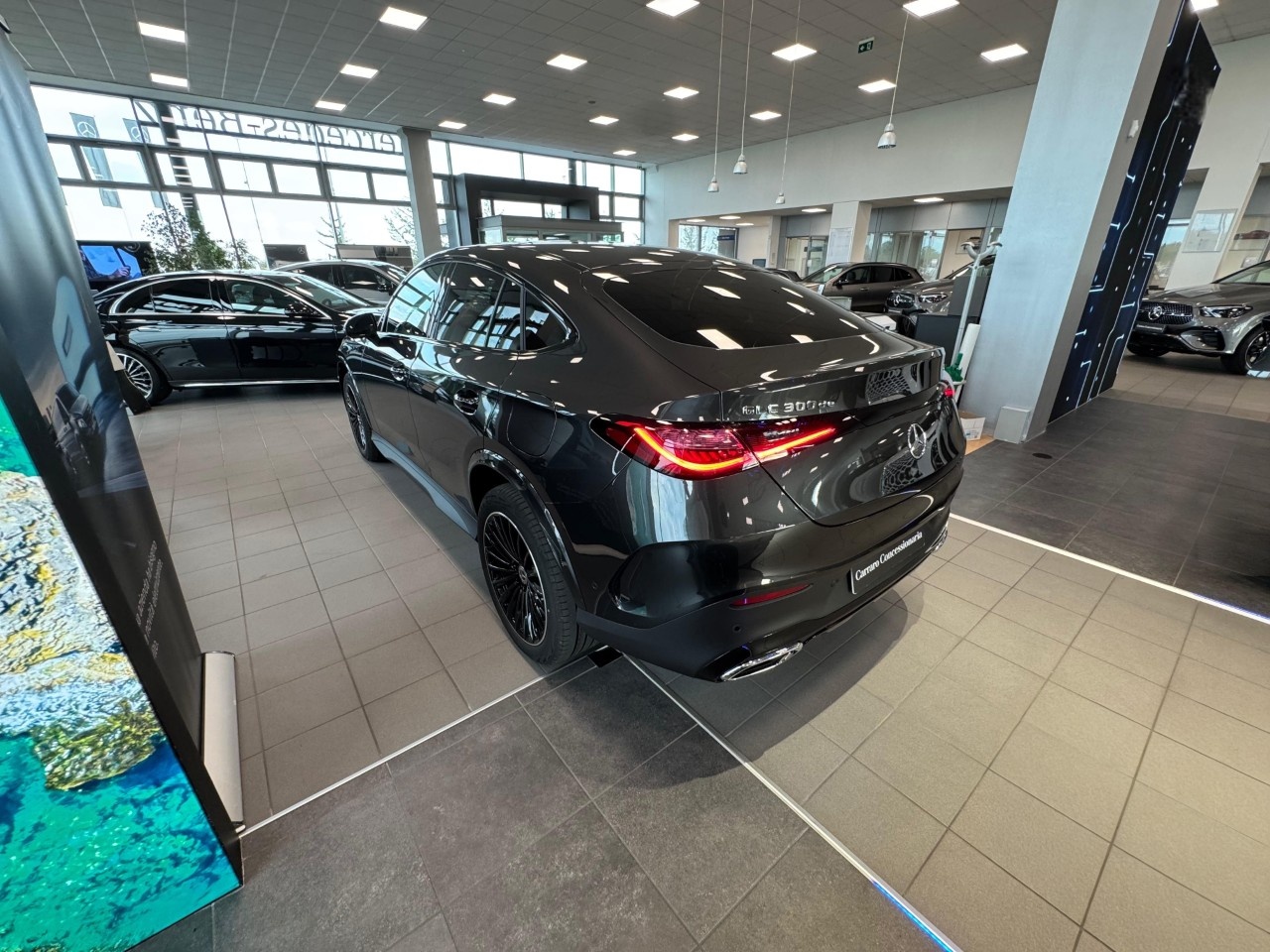 Mercedes GLC Coupé GLC 300 de 4Matic Plug-in hybrid Coupe AMG Line ADVANCED TECH - 5