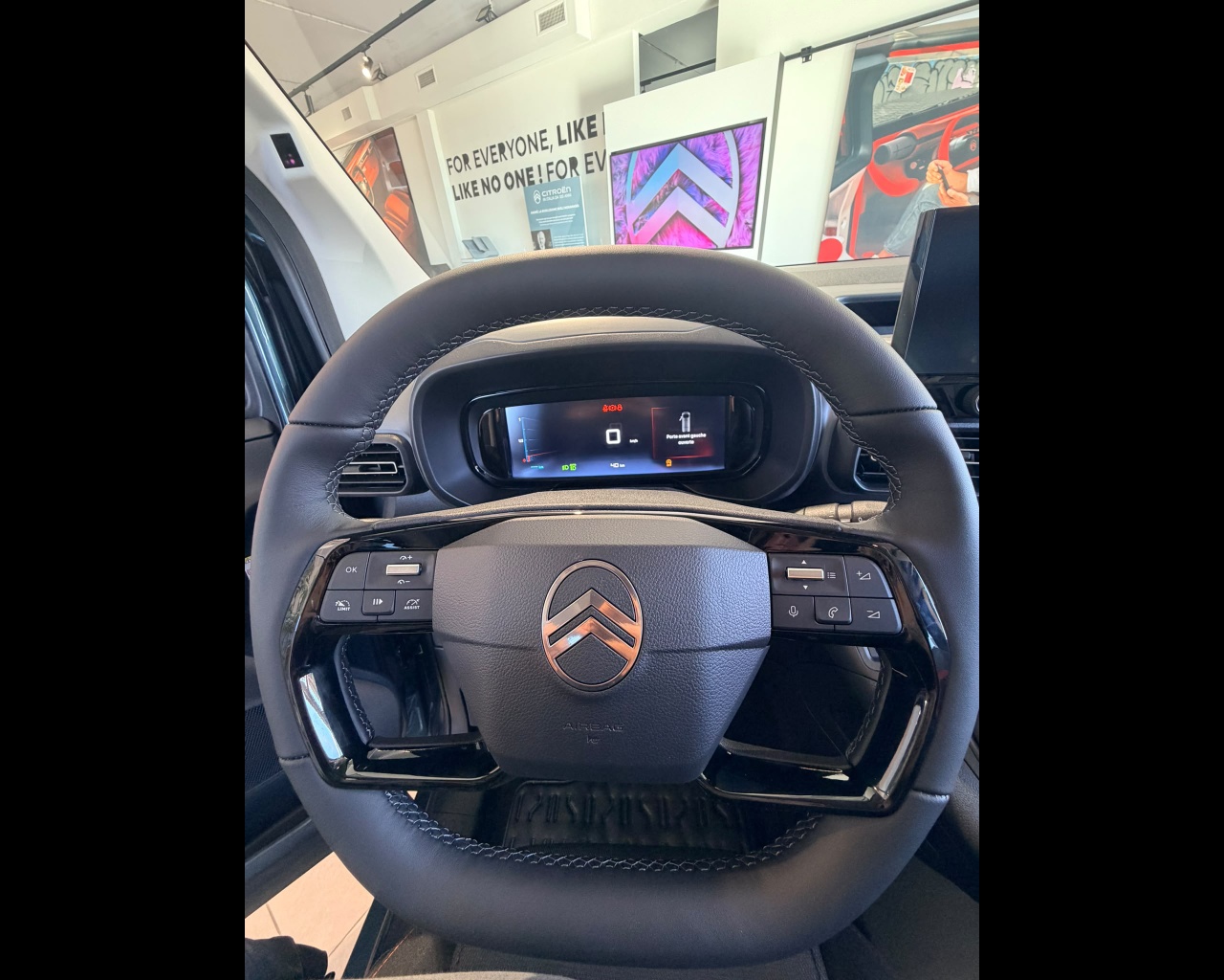 Foto CITROEN Berlingo M MAX DIESEL 100CV MT