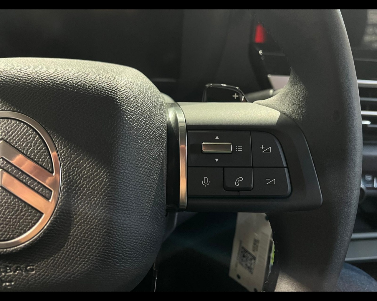 Foto CITROEN C4 1.2 puretech Plus s&s 130cv eat8