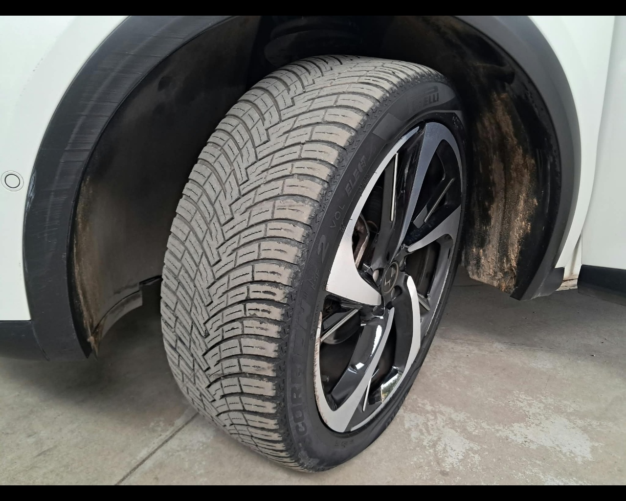 Foto DS DS7 Crossback 1.5 bluehdi Grand Chic 130cv auto