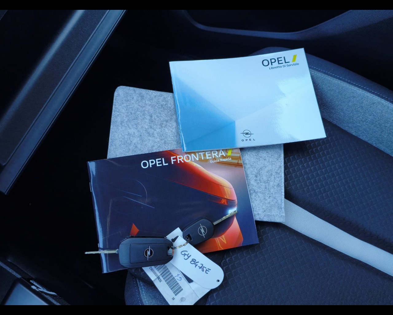 Foto OPEL Frontera 1.2 hybrid GS 145cv edct