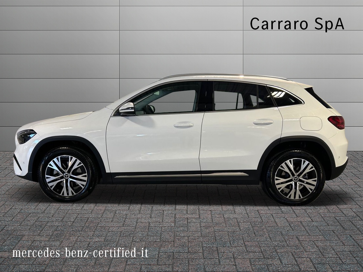 Mercedes GLA GLA 180 Progressive Advanced auto - 6