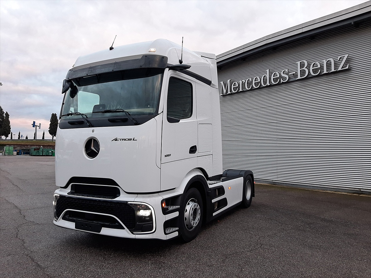 Mercedes Actros New Actros L ProCabin 1851 LS