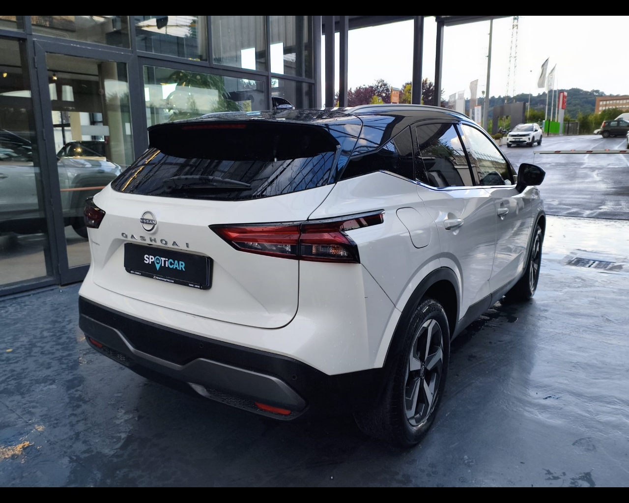 Foto NISSAN Qashqai 1.3 mhev N-Connecta 2wd 140cv