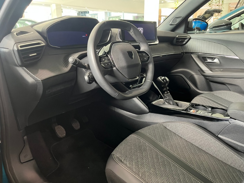 PEUGEOT – 2008 PureTech 100 S&S Allure