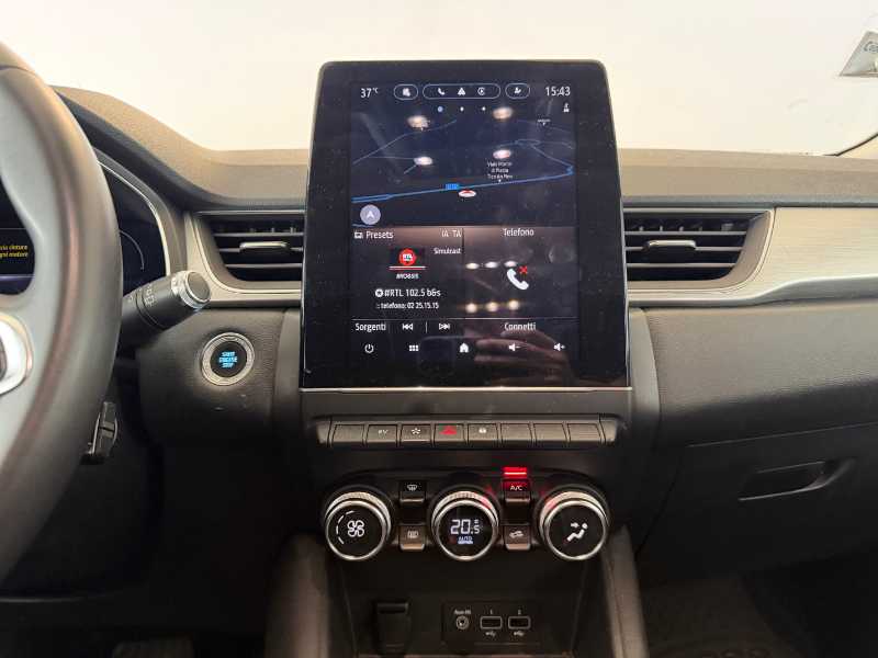 Captur Ii - Captur 1.6 E-tech Phev Intens 160cv Auto My21