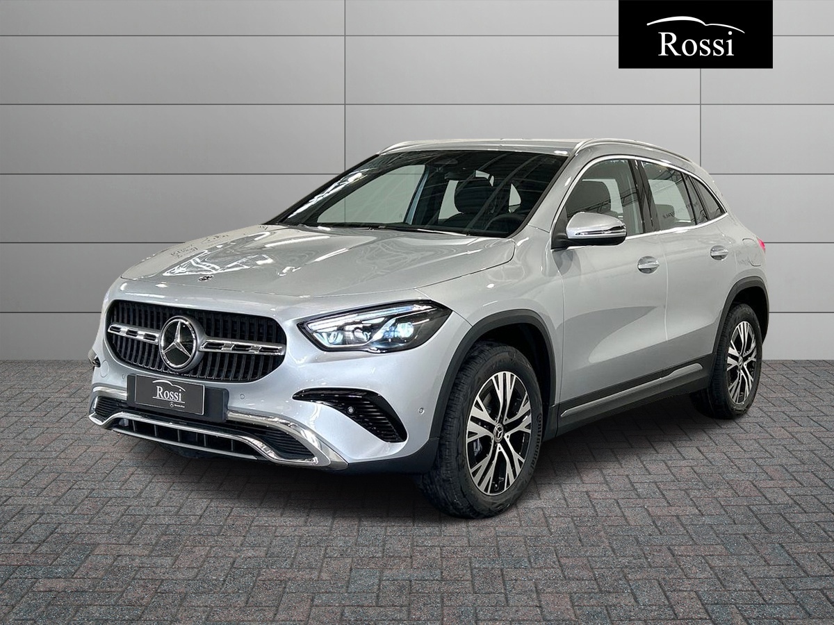 Mercedes-Benz GLA 180  d Automatic