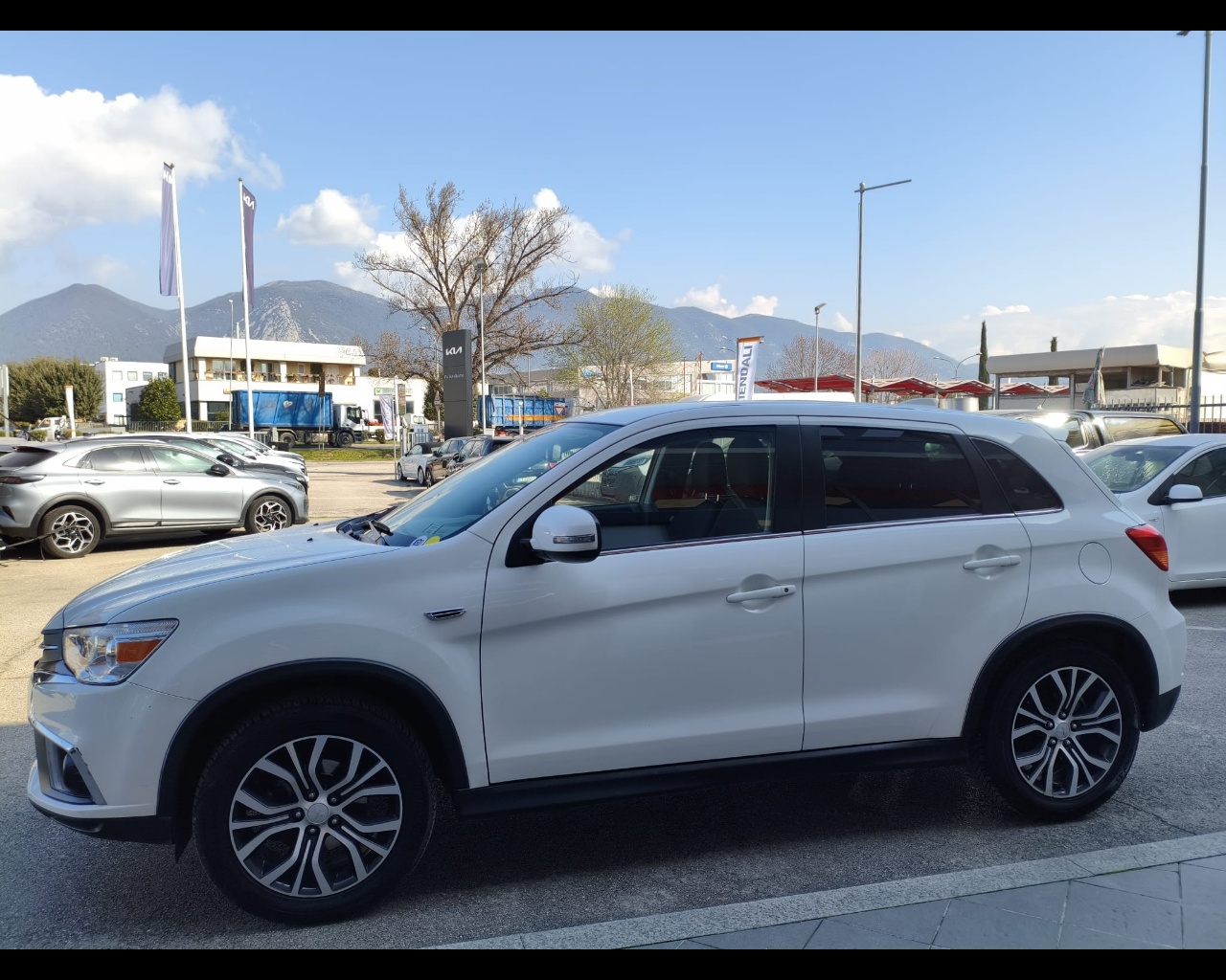 Foto MITSUBISHI ASX 1.6 Instyle navi 2wd Gpl