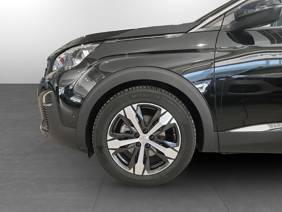 PEUGEOT 3008 1.5 bluehdi Allure s&s 130cv Diesel usato - 19