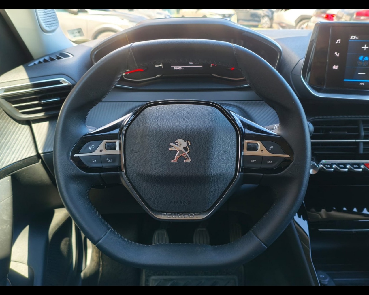 Foto PEUGEOT 2008 1.5 bluehdi Allure s&s 110cv