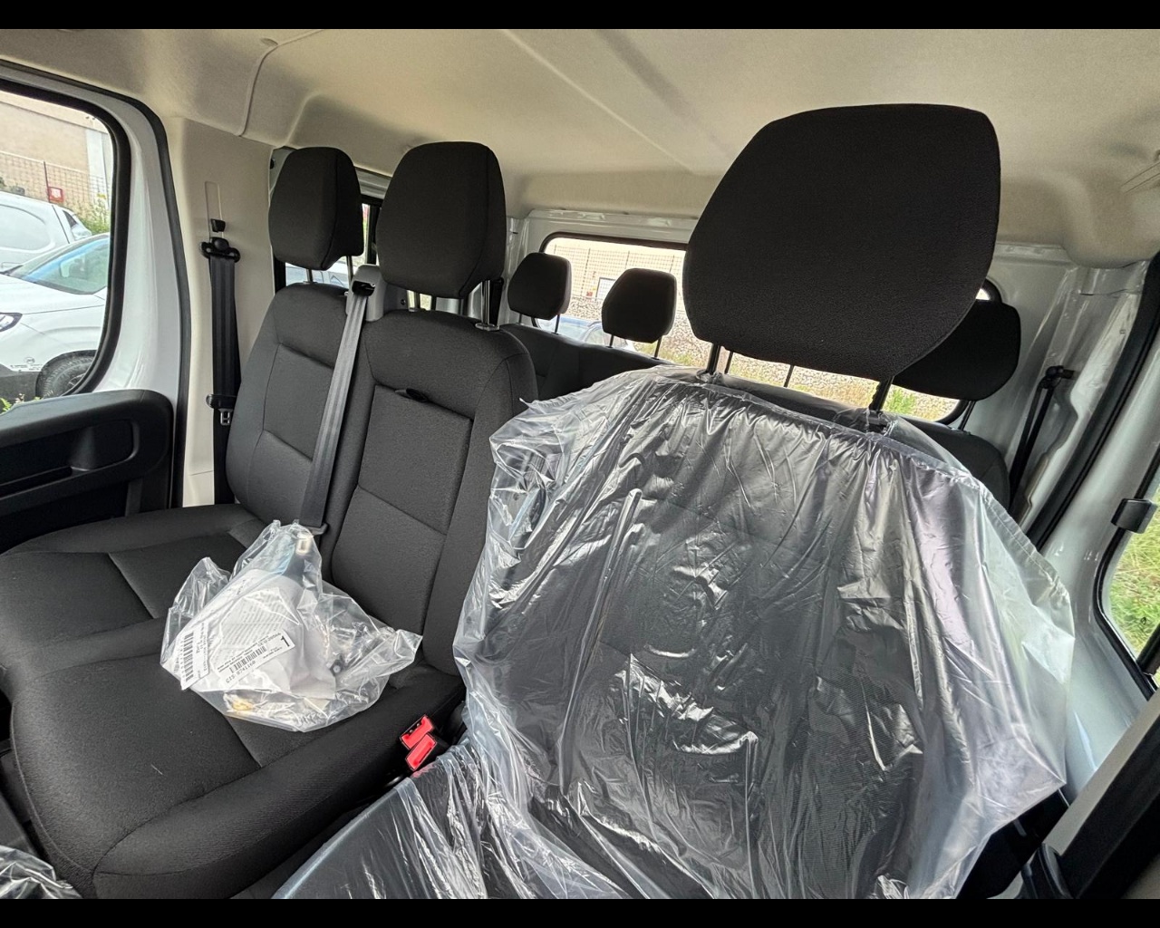 Foto OPEL Movano Autotelaio 35 Heavy L4 Doppia Cabina 2.2 Bl