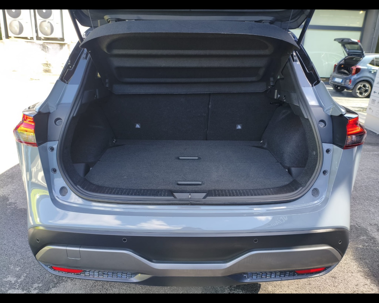 Foto NISSAN Qashqai 1.3 mhev N-Connecta 2wd 140cv