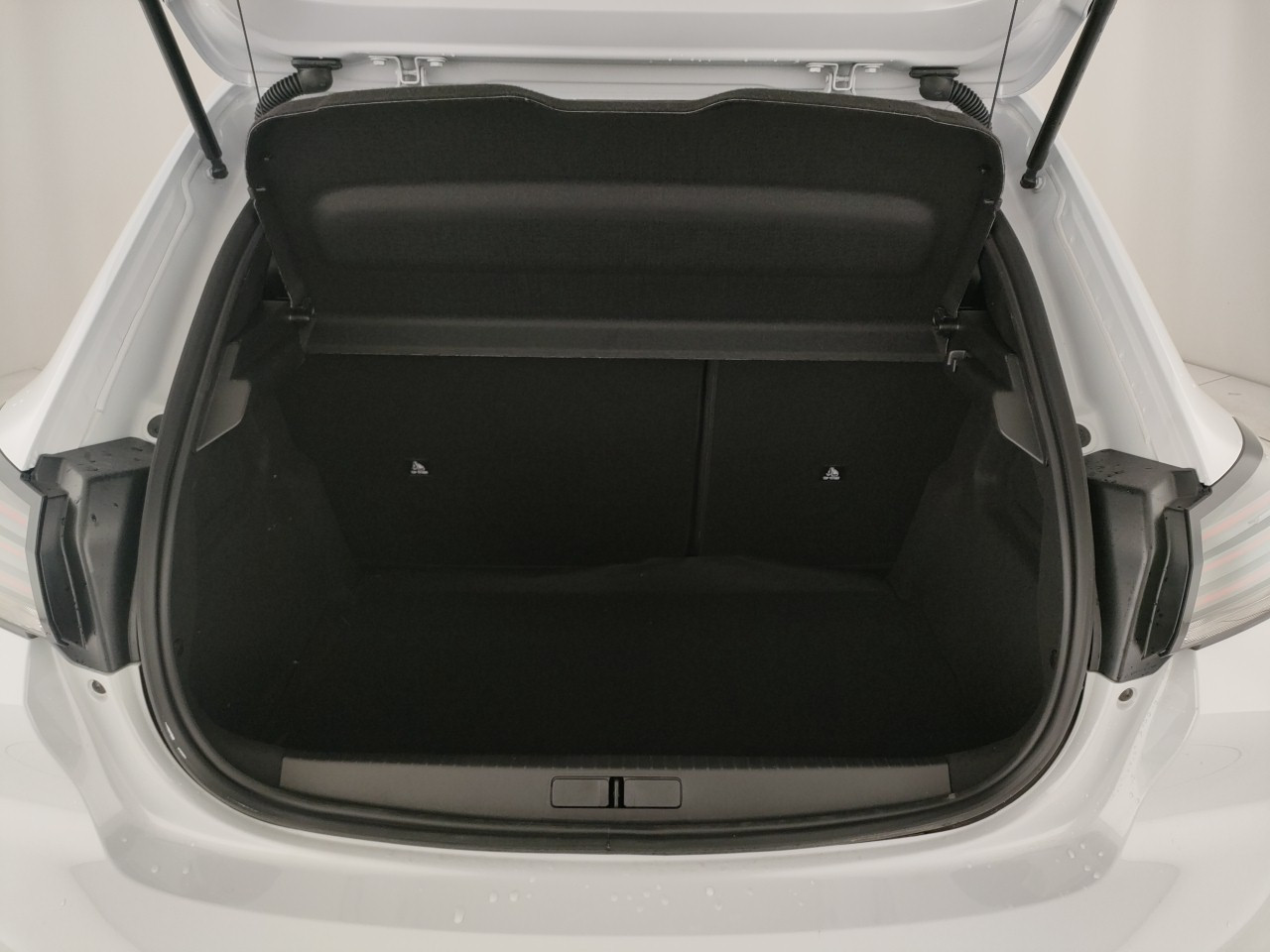 Peugeot 208 Nuovo benzina 208 Porto Mantovano