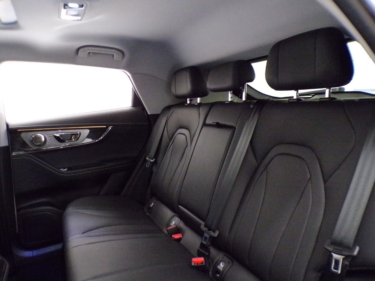 Omoda OMODA 5 Omoda 5 1.6 tgdi Premium auto - 16