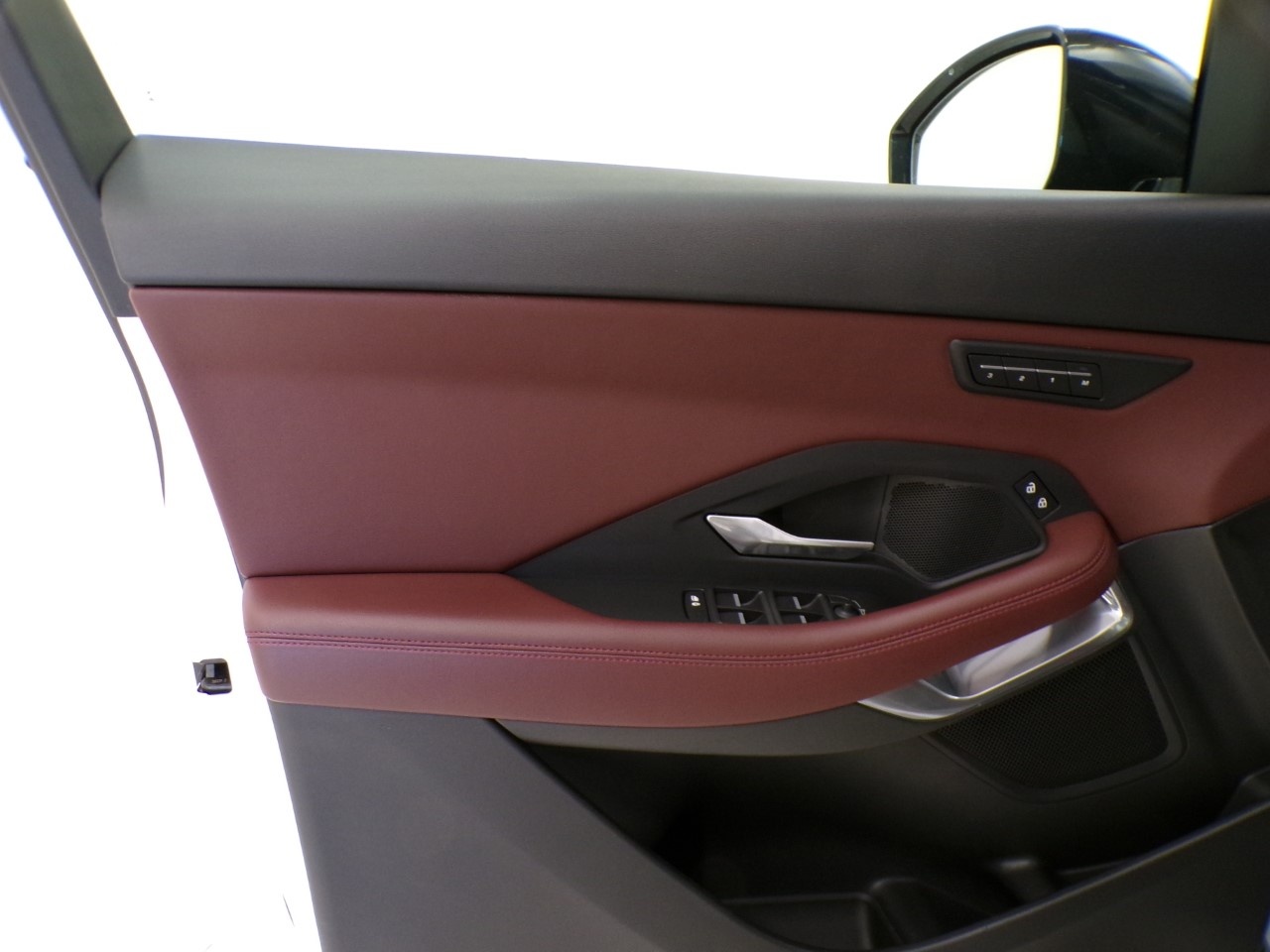 Jaguar E-Pace E-Pace 2.0 D163 R-Dynamic Black AWD Auto - 11