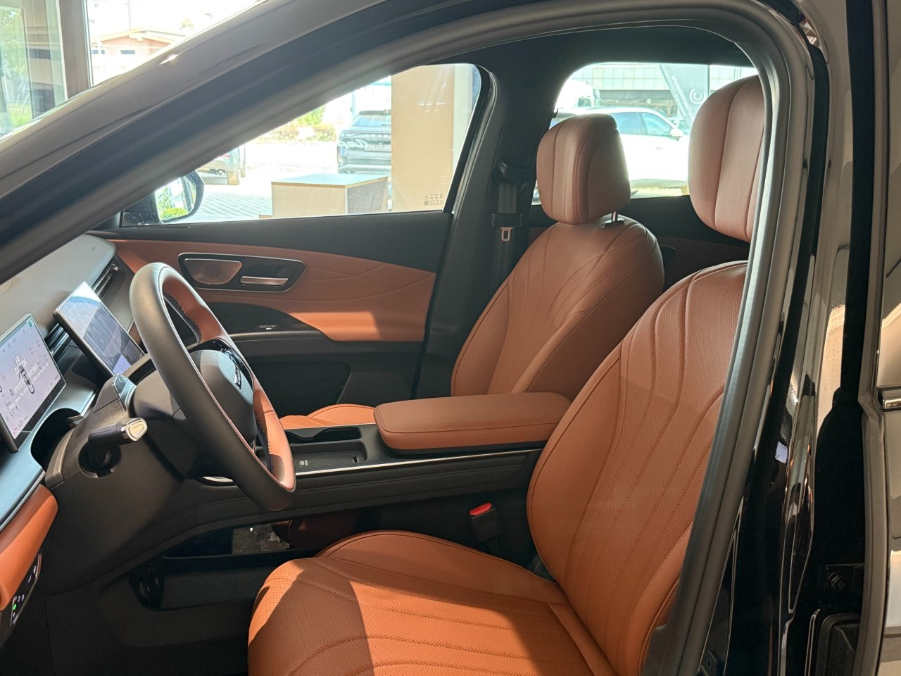 Lepas Lepas L8 L8 PHEV 1.5TGDI Elegance - 10