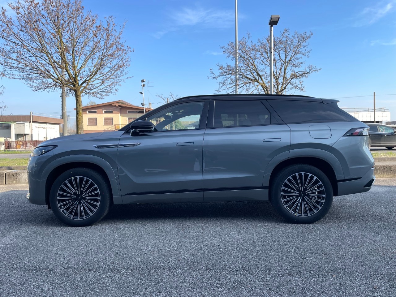 Jaecoo JAECOO 8 8 - SHS-P 1.5TGDI Trazione AWD - Exclusive - 4