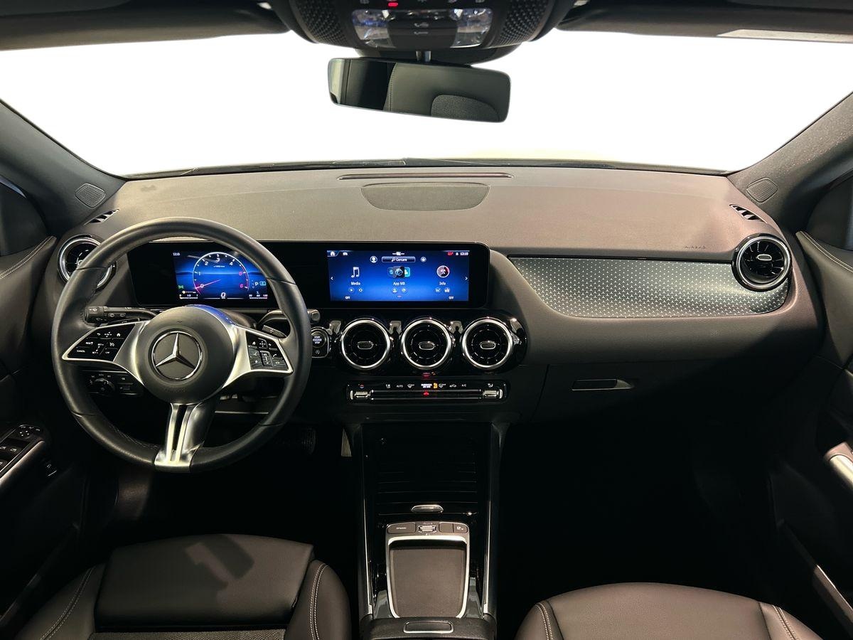 Mercedes GLA GLA 180 D Progressive Advanced 8G-DCT - 9