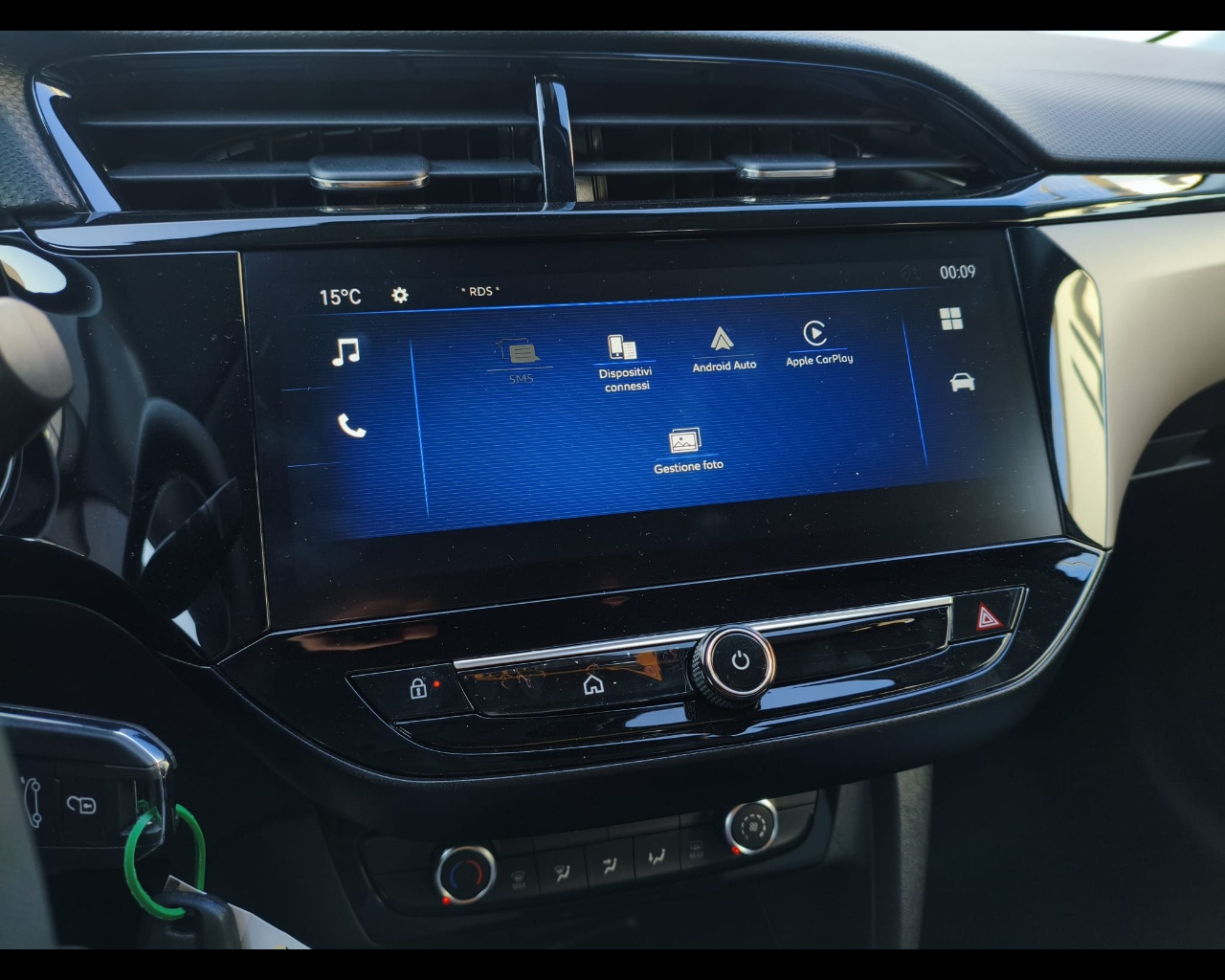 Foto OPEL Corsa 1.2 hybrid Edition 100cv dct6