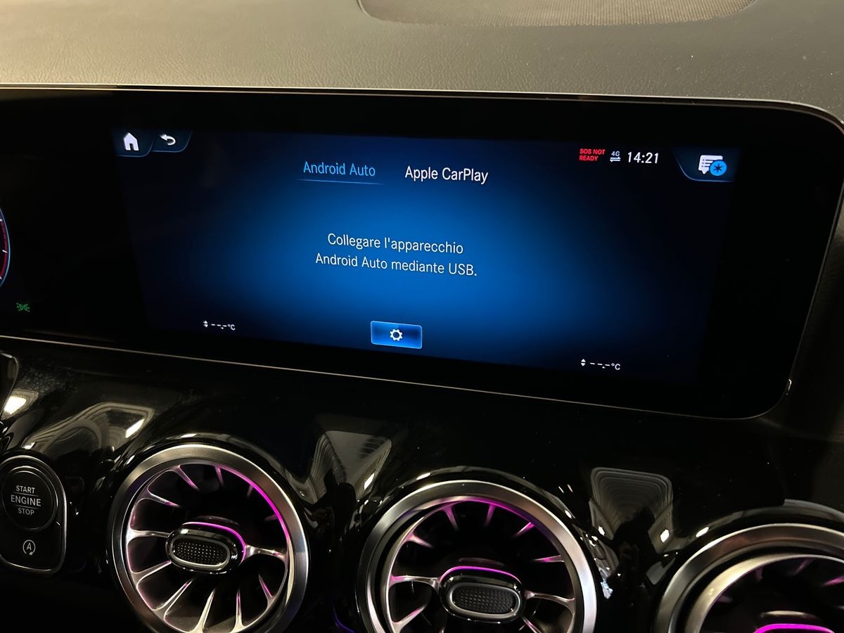 Mercedes GLA GLA 200 D Sport Plus 8G-DCT - 12