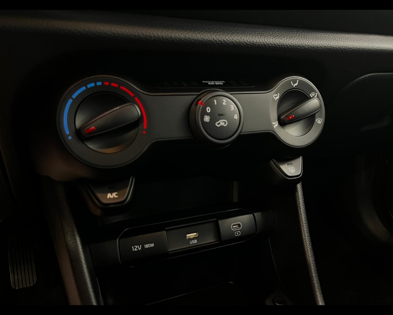 Foto KIA PICANTO PE2 MY25 1.0 GPL URBAN * Conver. GPL