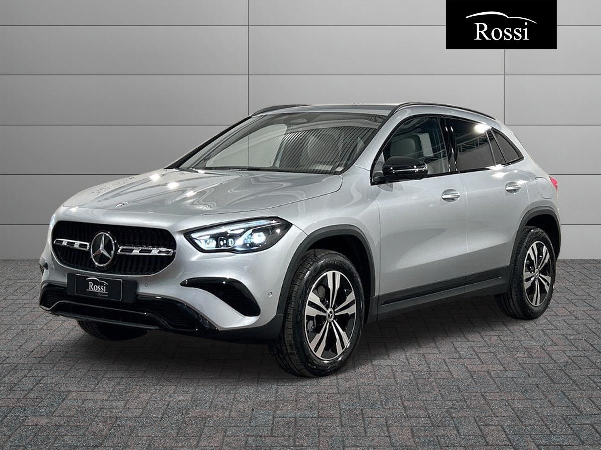 Mercedes-Benz GLA 200 d
