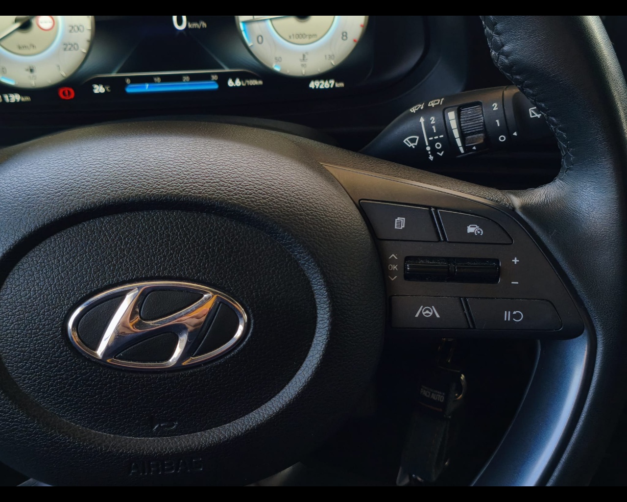 Foto HYUNDAI i20 1.2 mpi Connectline