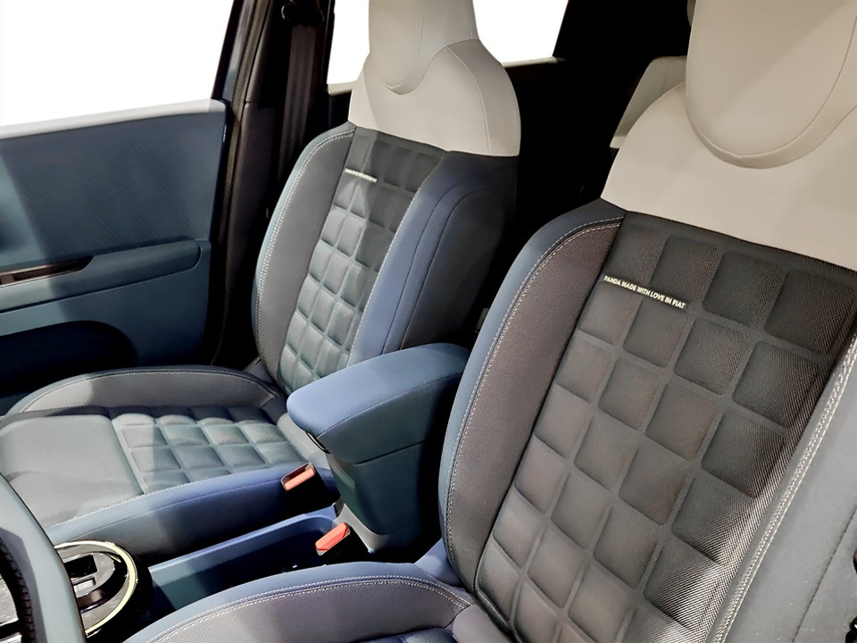 FIAT Grande Panda Hybrid La Prima 1.2 Hybrid 110cv Ibrida usato - 6