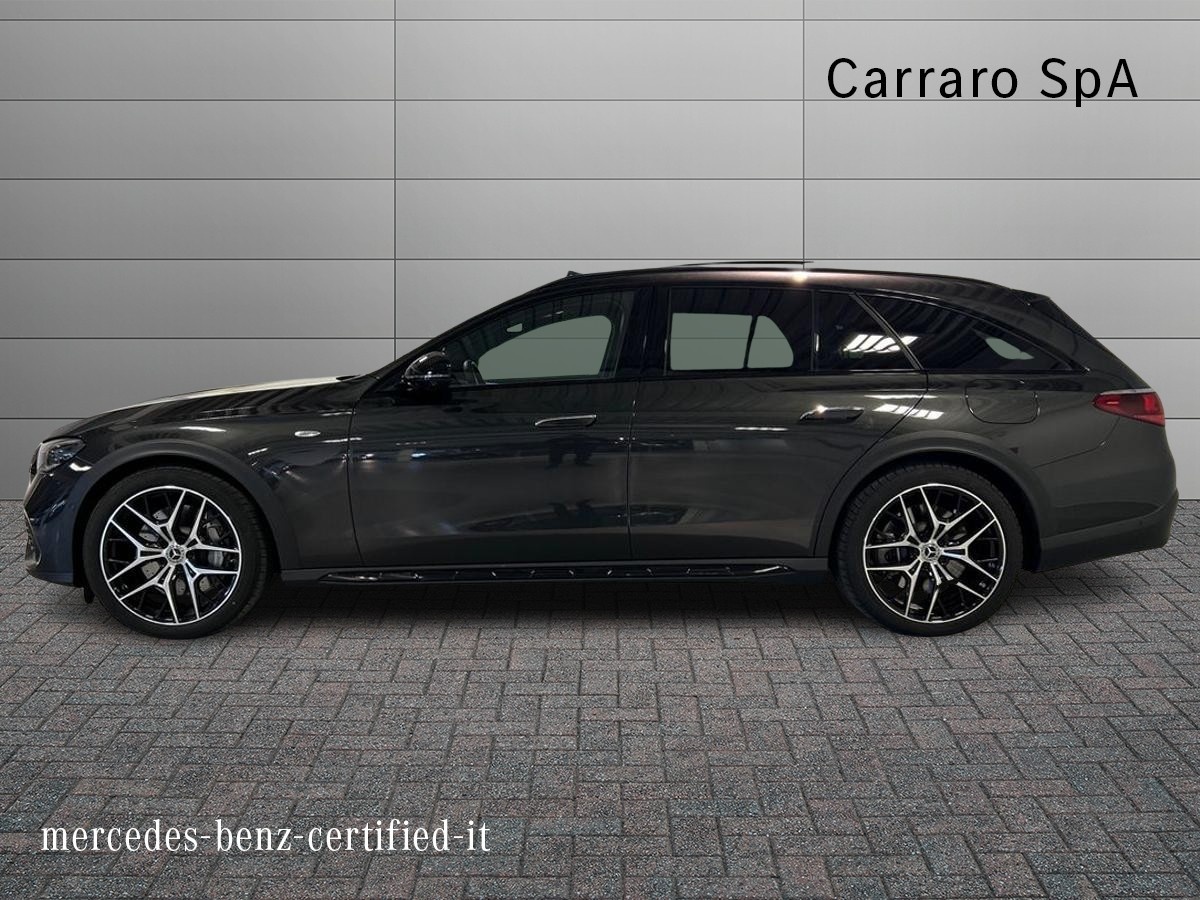 Mercedes  Classe E Station Wagon All-Terrain 300 de Plug in hybrid Premium Plus 4Matic 9G-Tronic - 5