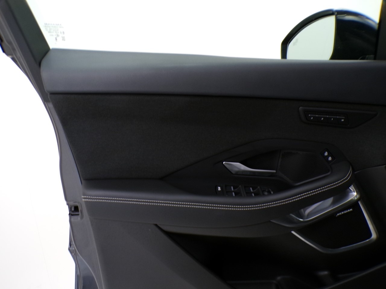 Jaguar E-Pace E-Pace 2.0 I4 249cv R-Dynamic HSE AWD Auto - 11