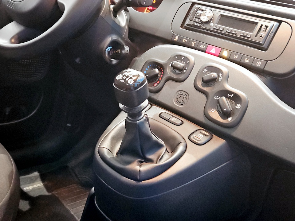 FIAT Panda 1.0 firefly hybrid s&s 70cv Ibrida usato - 12