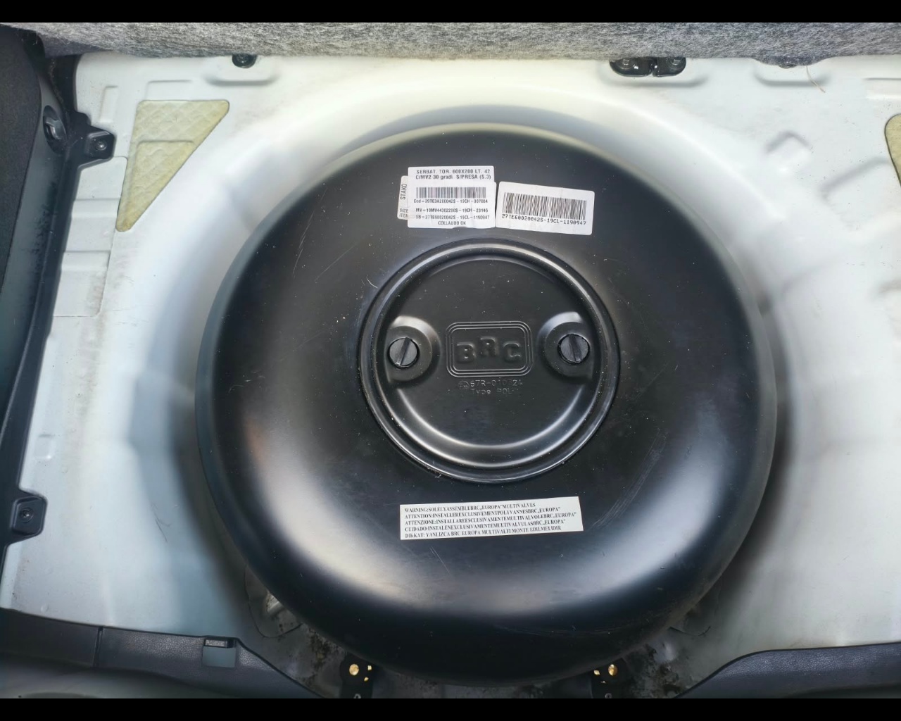 Foto HYUNDAI i20 5p 1.2 mpi Connectline 75cv Gpl
