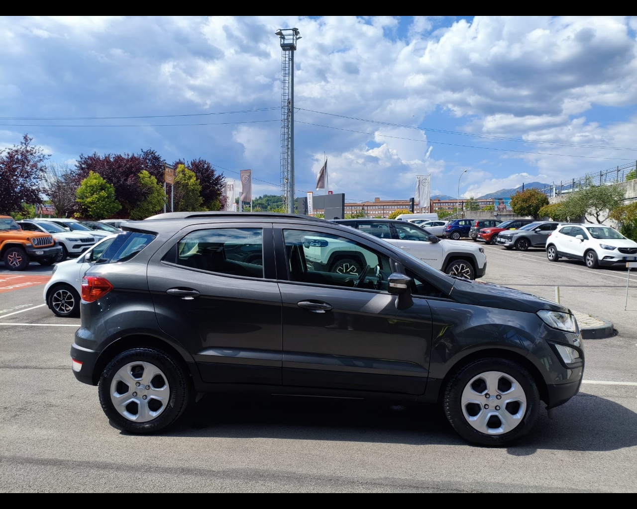 Foto FORD EcoSport 1.5 tdci Plus s&s 100cv 