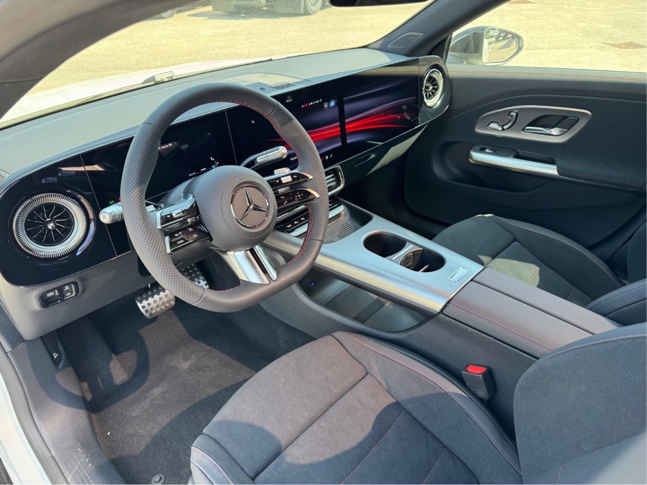 Mercedes CLA Shooting Brake Elettrica CLA Shooting Brake 250+ con tecnologia EQ Premium - 8