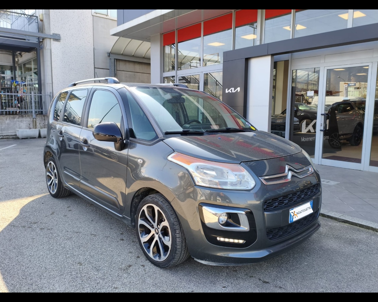 Foto CITROEN C3 Picasso 1.6 bluehdi Exclusive 100cv 